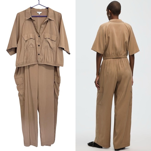 Reitmans Pants - Reitman’s Two Piece Set Crop Blouse + Cargo Pant